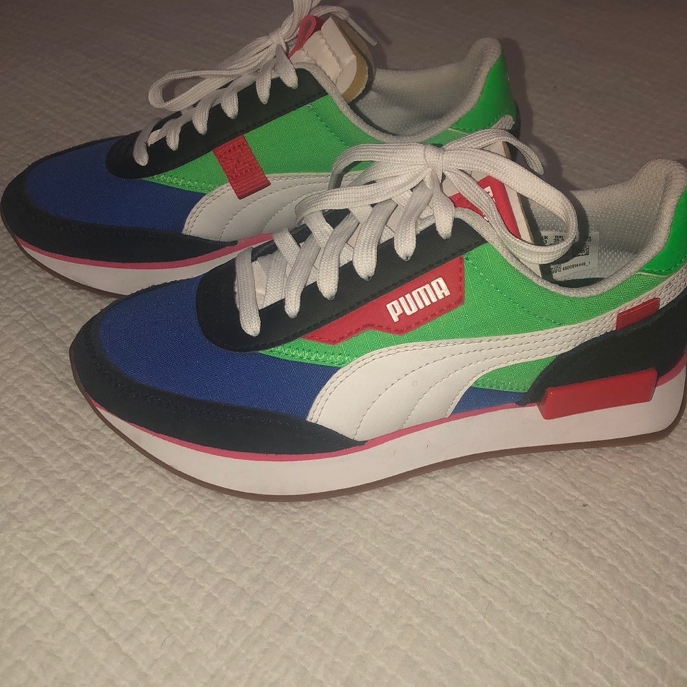 The Perfect Puma 💙🖤💚❤️🤍